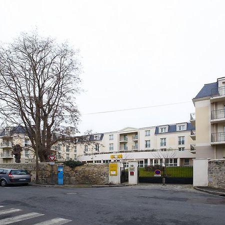 Appart'City Poissy Exteriör bild