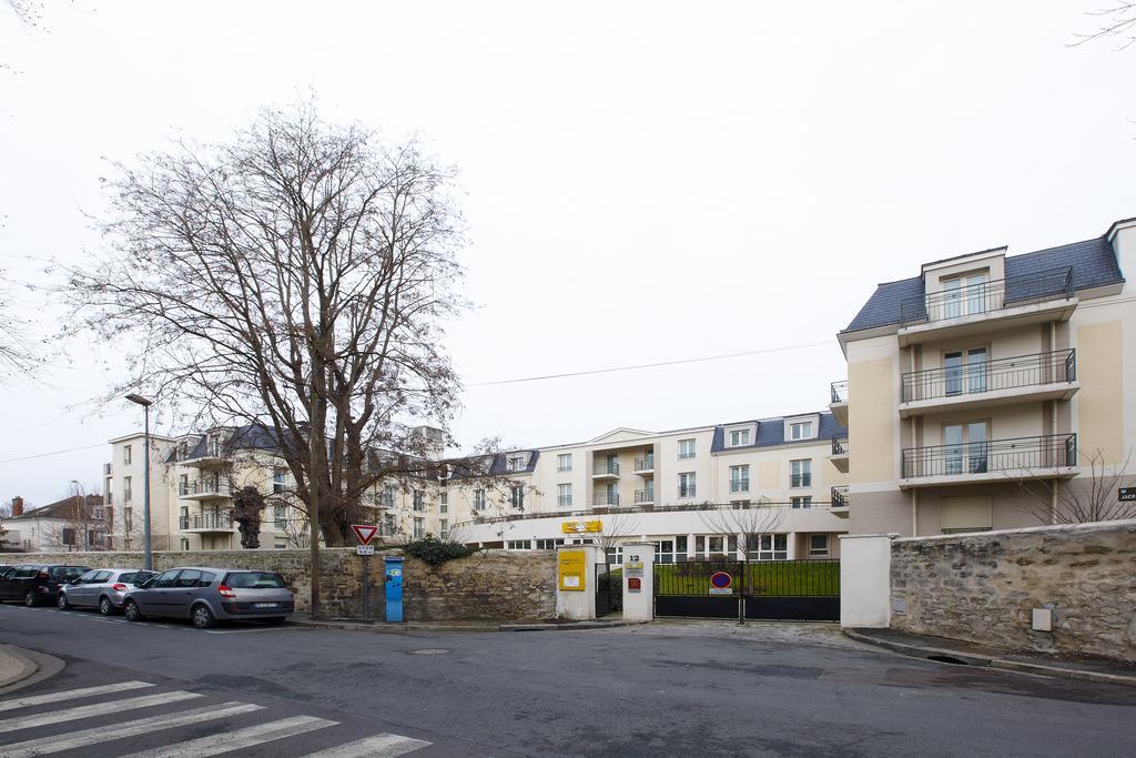Appart'City Poissy Exteriör bild