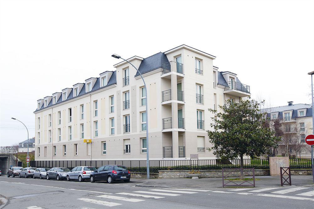 Appart'City Poissy Exteriör bild